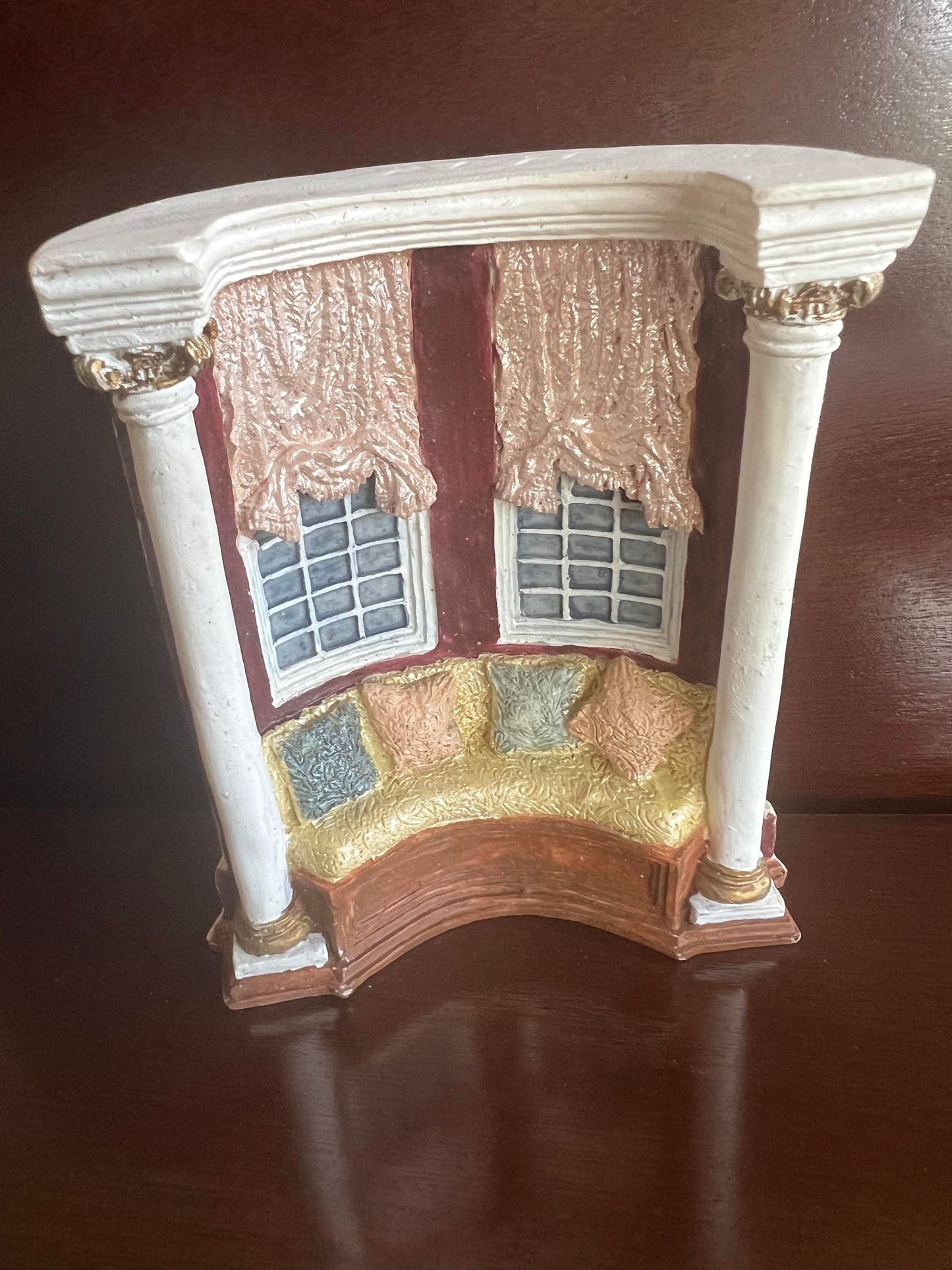 Dolls House Walls