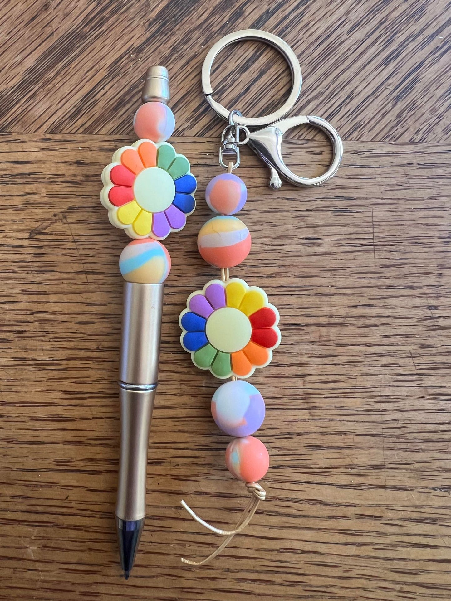 Rainbow Flower Set Pen & Key Ring
