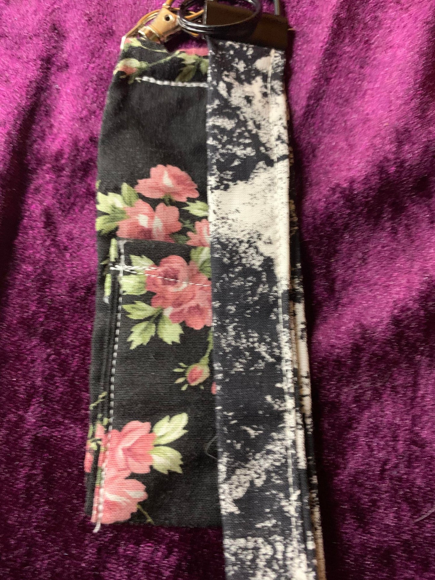 black flower set