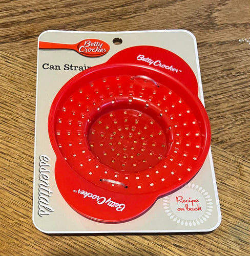 Betty Crocker Can Strainer