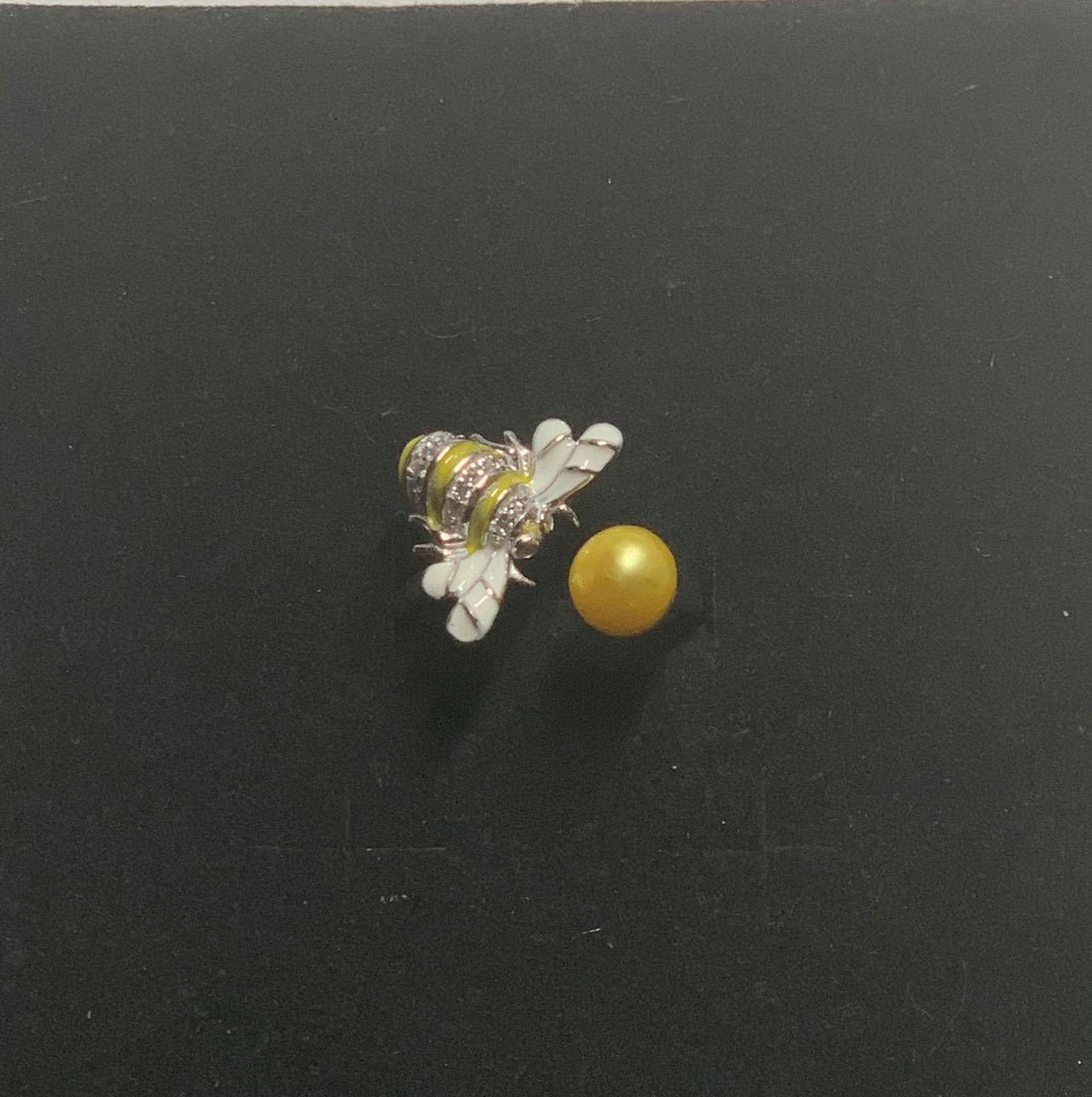 BEE Ring