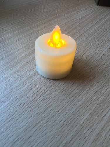 Flame-less Tea Light Candles